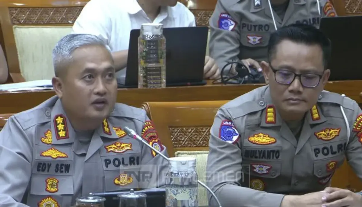 Buntut kasus Hogi Minaya, Kapolres Sleman dinonaktifkan dan Kasat Lantas dicopot setelah audit internal Polri (Sumber: YouTube/TVR PARLEMEN)