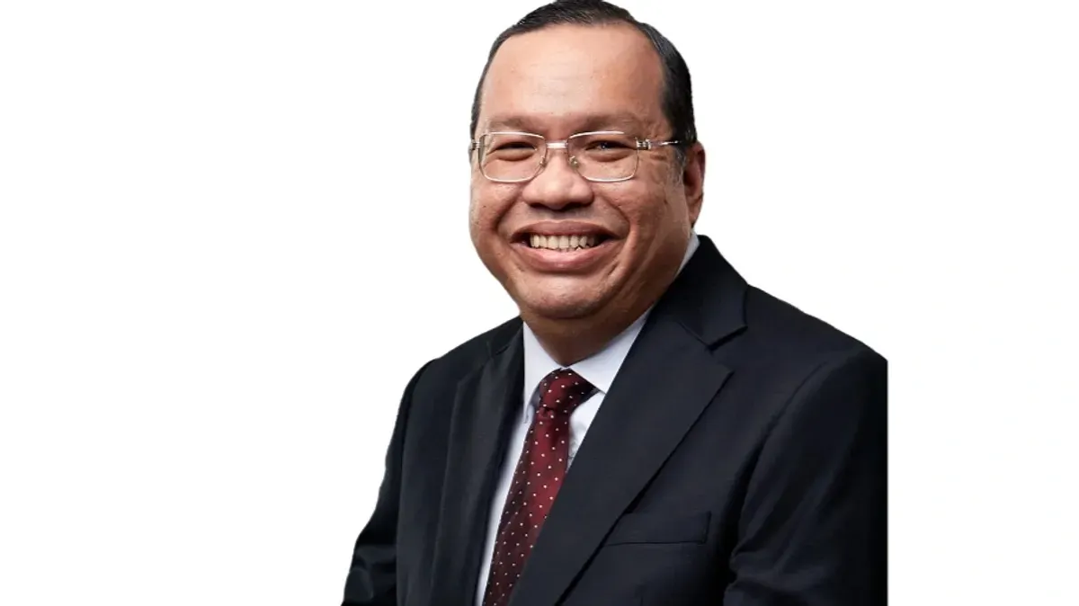 Biodata dan profil Iman Rachman. (Sumber: BEI)