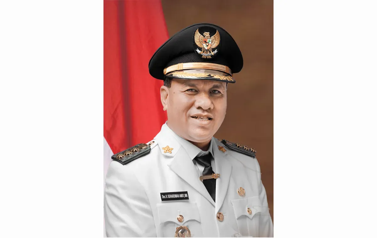Bupati Kuantan Singingi (Kuansing), Riau, Suhardiman Amby, yang tengah disorot usai menyerahkan diri ke Komisi Pemberantasan Korupsi (KPK) (Sumber: Dok.Wikipedia)