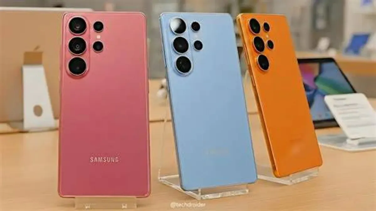 Ilustrasi Samsung Galaxy S27 Pro dan Galaxy S27 Ultra yang dikabarkan akan mengusung kamera selfie 16 MP dengan sensor generasi baru. (Sumber: Samsung)