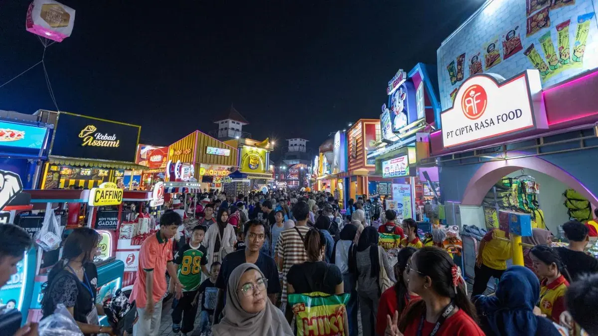 Pengunjung Jakarta Fair Kemayoran 2026 di JIExpo, Jakarta Pusat. (Sumber: Dok. Istimewa)