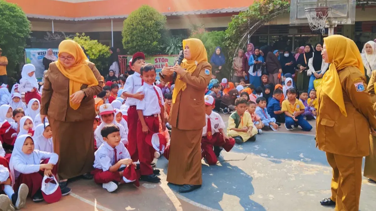 Kegiatan pelaksanaan hari pertama Masa Pengenalan Lingkungan Sekolah (MPLS) di di SDN Srengseng Sawah 15, Jagakarsa, Jakarta Selatan, Senin, 13 Juli 2026 terganggu akibat teror bom. (Sumber: Polsek Jagakarsa)