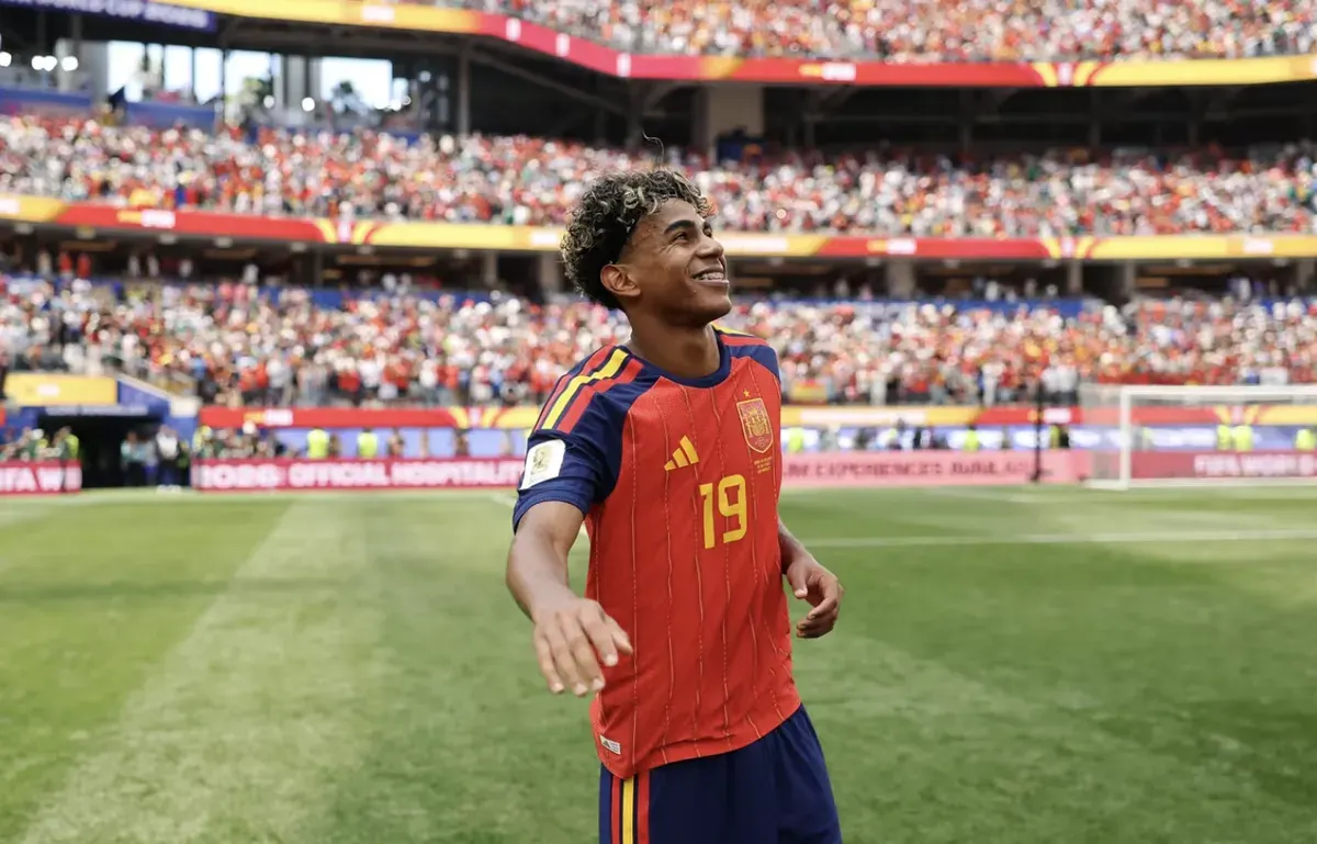 Lamine Yamal di timnas Spanyol (Sumber: FIFA)