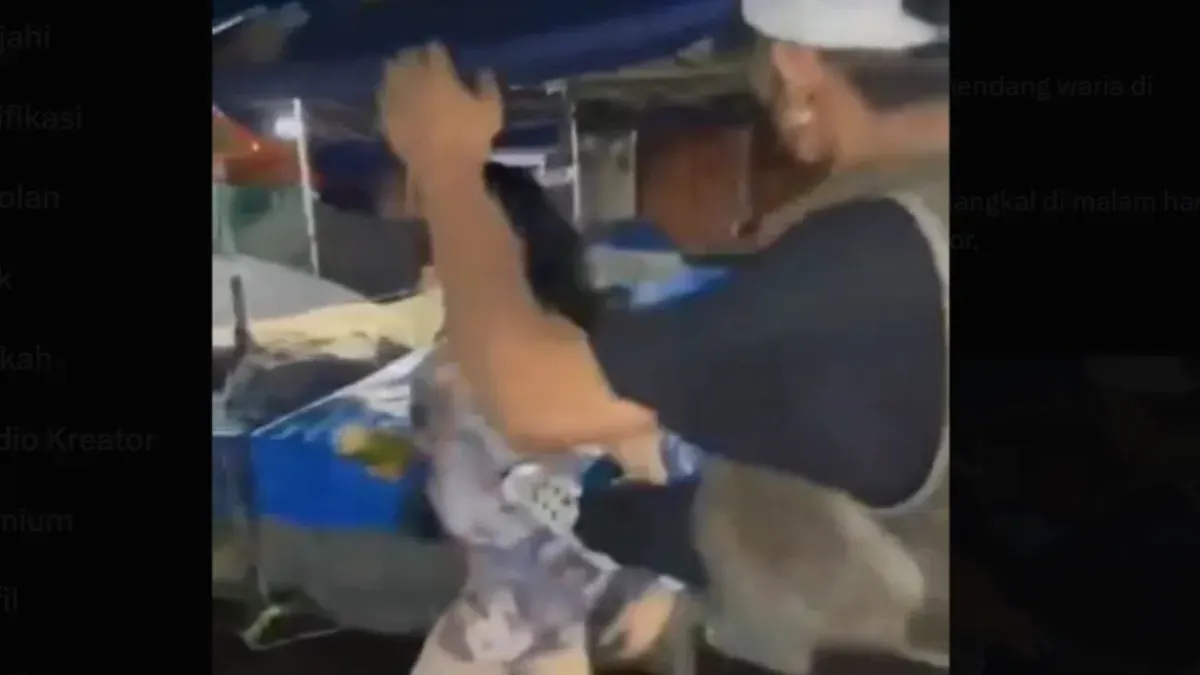 Viral aksi pemuda kejar waria di Bogor. (Sumber: X/@irajenar)