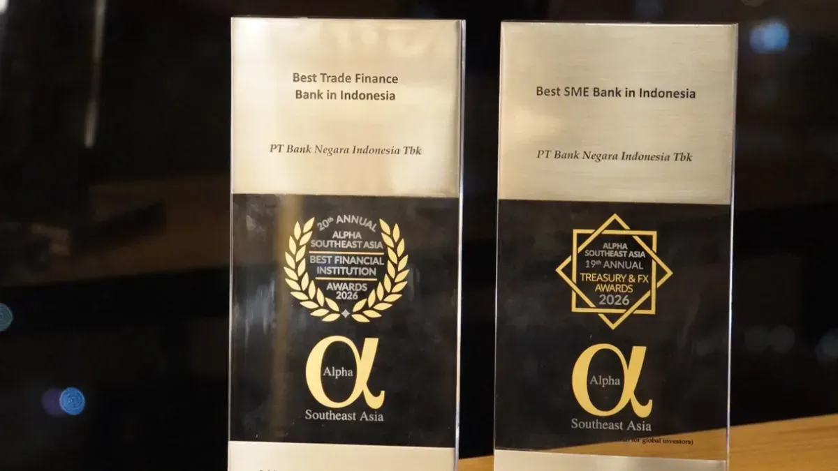 Dua penghargaan internasional dalam ajang AlphaSEA–20th Best Financial Institution Awards 2026 yang diraih BNI. (Sumber: Istimewa)
