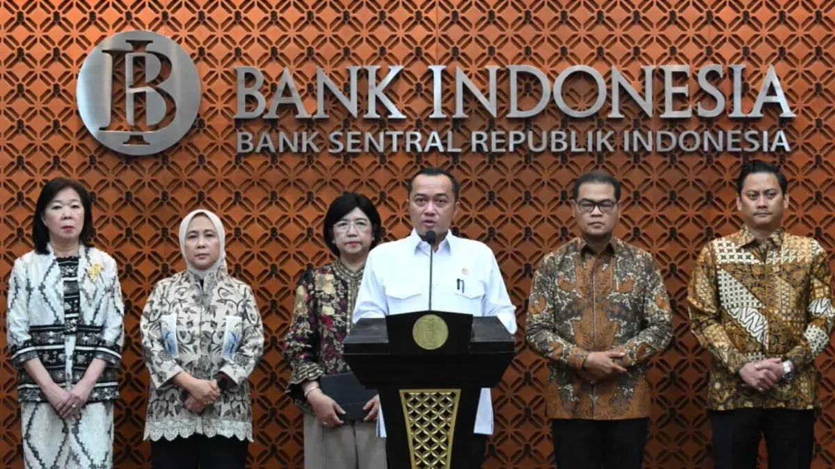 Menteri Sekretaris Negara Prasetyo Hadi saat memberikan keterangan pers di Bank Indonesia, Senin, 27 Juli 2026. (Sumber: BPMI Setpres)