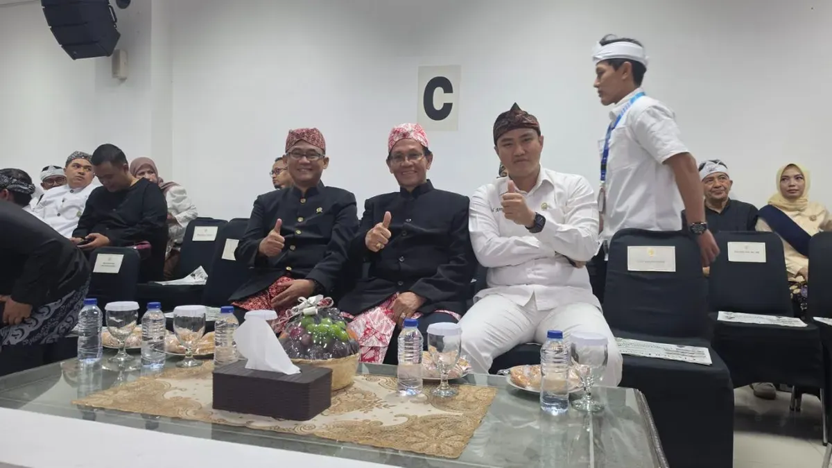 Anggota DPRD Jabar, Abdul Karim menghadiri Rapat Paripurna Istimewa dalam rangka Peringatan Hari Jadi Kabupaten Cianjur ke-349 di Gedung DPRD Kabupaten Cianjur, Minggu, 12 Juli 2026. (Sumber: Dok. Istimewa)