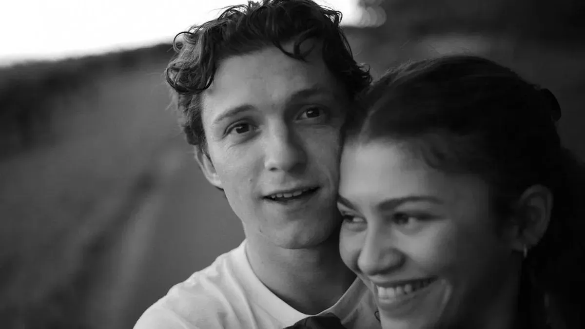 Zendaya dan Tom Holland sudah jadi suami istri (Sumber: X/@insidefolkative)