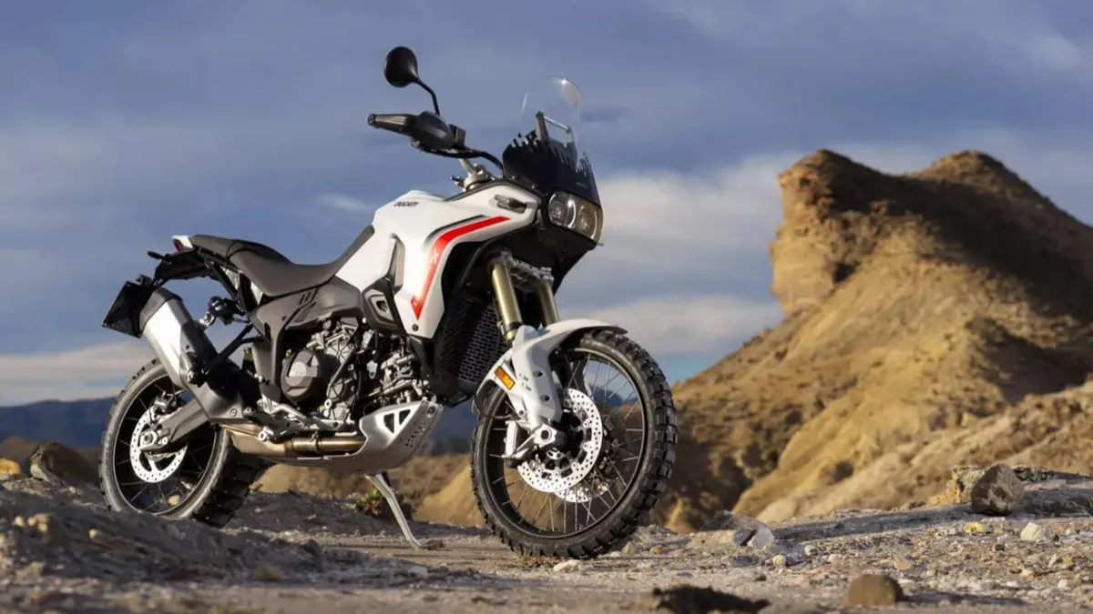 Ducati memperkenalkan DesertX generasi kedua dengan mesin V2 890 cc. (Sumber: Ducati)