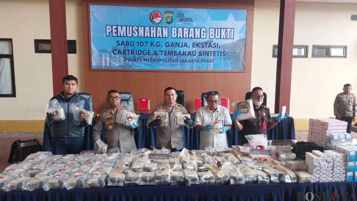 Konferensi pers pengungkapan kasus narkoba oleh Polres Metro Jakarta Pusat, Selasa, 3 Maret 2026. (Sumber: Poskota/Pandi Ramedhan)