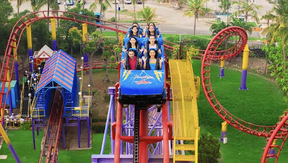 Wisata Dufan yang ada di area pantai di kawasan Taman Impian Jaya Ancol Jakarta saat musim liburan. Pengelola menghadirkan promo tiket masuk Rp25.000 menjelang Lebaran 2026. (Sumber: Dok/Ancol)