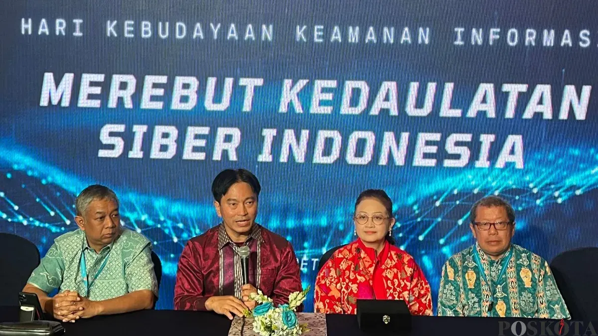Formasi menggaungkan pentingnya kedaulatan siber Indonesia di tengah konflik geopolitik global di Jakarta, Sabtu, 7 Maret 2026. (Sumber: Poskota/Pandi Ramedhan)