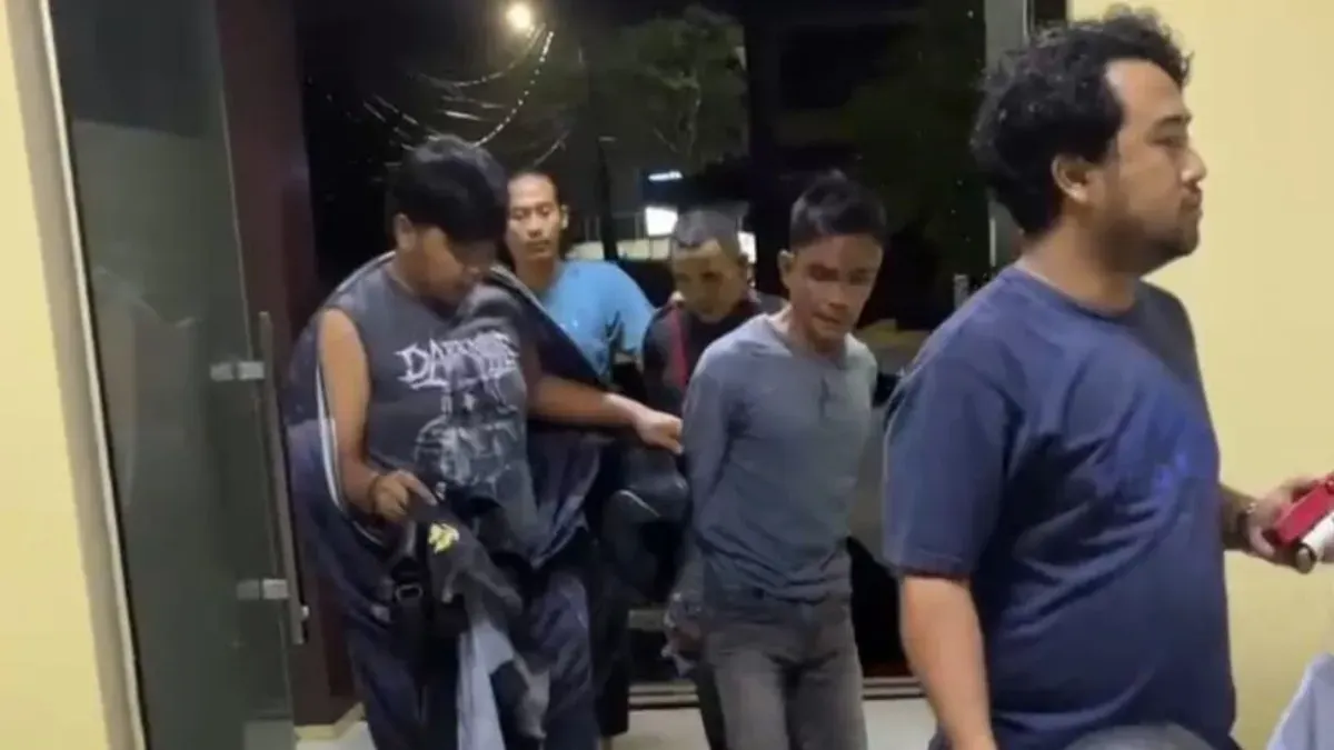 Pelaku spesialis pecah kaca mobil digelandang Polres Serang di Cikande, Kabupaten Serang, Minggu, 8 Maret 2026. (Sumber: Dok. Polres Serang)