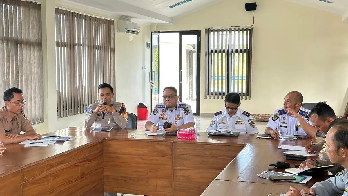 Forum kesiapan menghadapi musim mudik lebaran di Aula PKB Dinas Perhubungan Kabupaten Purwakarta, Selasa, 10 Maret 2026. (Sumber: Dok. Istimewa)