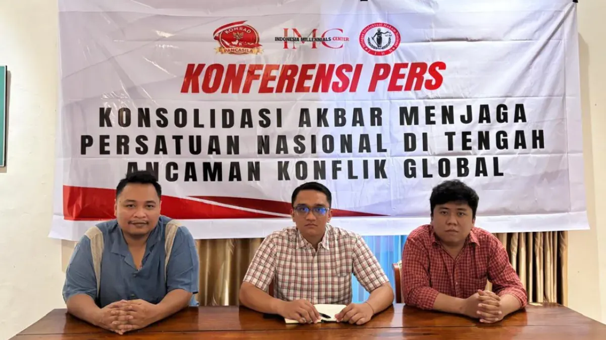 Konferensi pers konsolidasi akbar menjaga persatuan nasional yang digelar organisasi pemuda Komrad Pancasila. (Sumber: Istimewa)