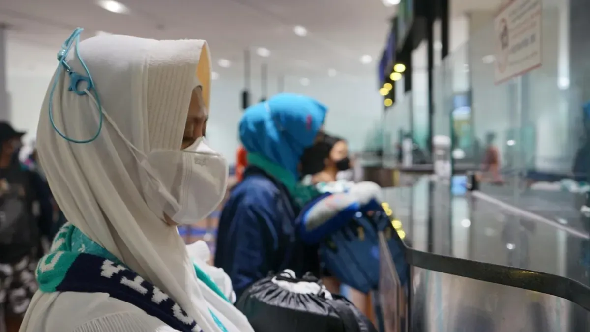 Kantor Imigrasi Soekarno-Hatta menunda 23 warga negara Indonesia (WNI) yang diduga hendak berangkat ke Arab Saudi untuk menunaikan ibadah puasa secara non prosedural.(Sumber: Dirjen Imigrasi)