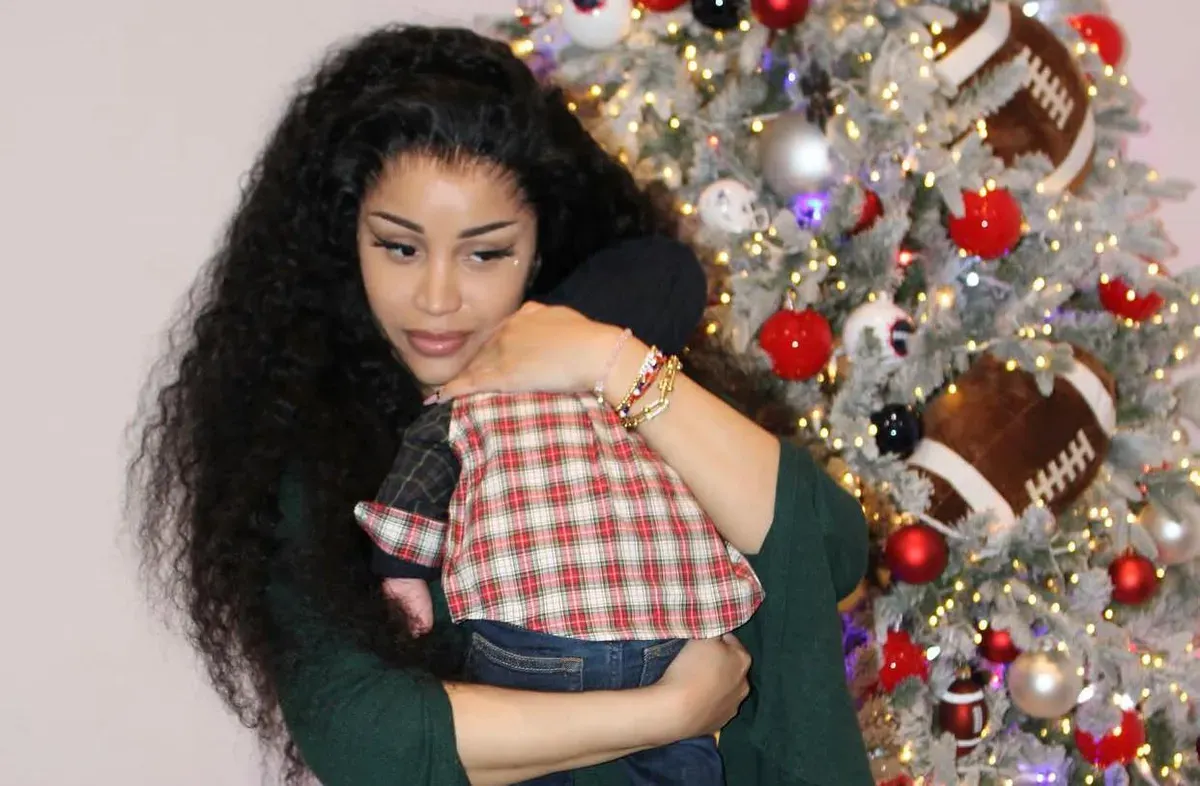 Rappper Cardi B tengah viral di sosial media usai memutar lagu Pok Ame Ame untuk anaknya. (Sumber: Instagram/@iamcardib)