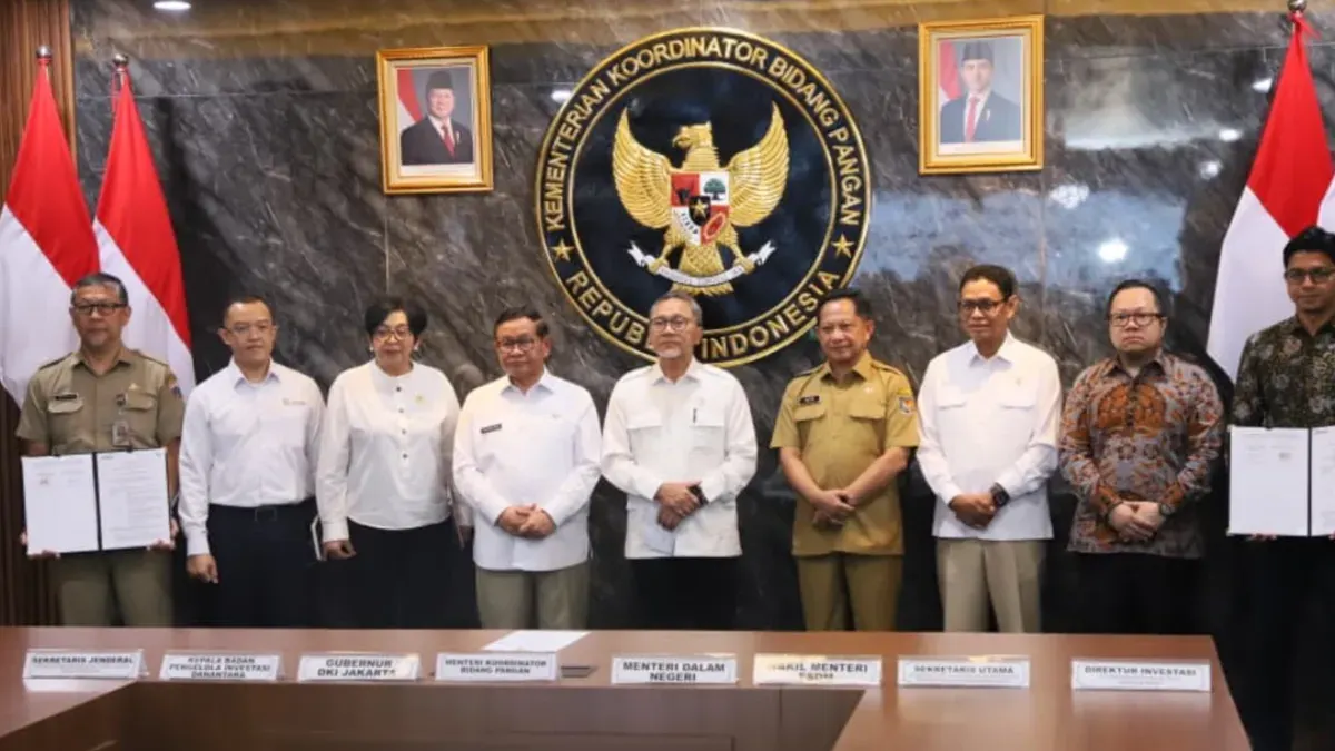 Potret penandatanganan kerja sama terkait Pengolahan Sampah menjadi Energi Listrik (PSEL) di Jakarta. (Sumber: Puspen Kemendagri)
