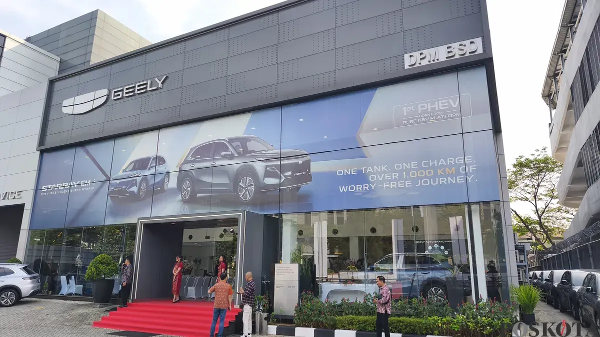 Diler Geely terbaru di BSD, Tangerang (Sumber: Poskota/ Erwan Hartawan)