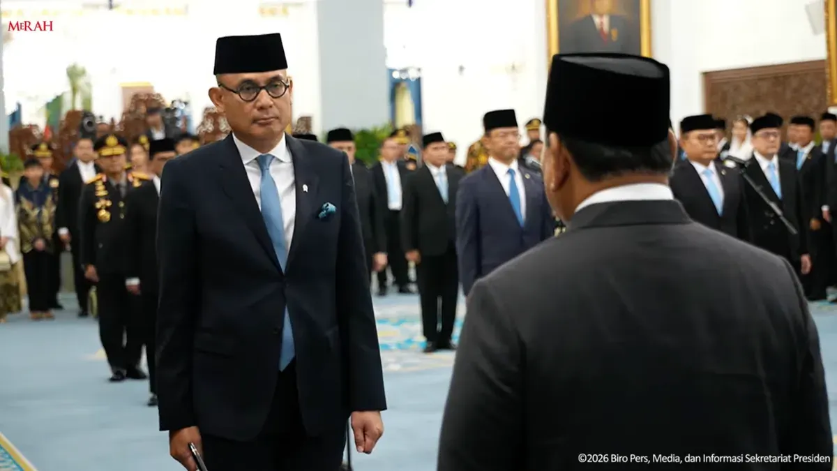 Arrmanatha Christiawan Nasir dilantik sebagai Menteri Luar Negeri oleh Presiden Prabowo Subianto pada Kamis, 1 Oktober 2026. (Sumber: Dok. YouTube/Sekretariat Presiden)