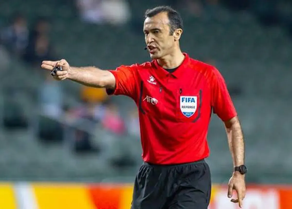 Profil Akhrol Riskullaev, wasit asal Uzbekistan yang memimpin final Timnas Indonesia vs Thailand. (Sumber: X/@TimnasXtra)