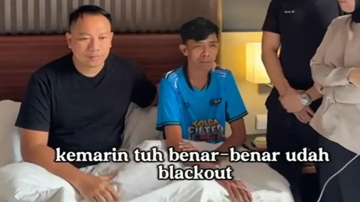 Dede Sunandar memberikan klarifikasi terkait pertandingannya dengan Vicky Prasetyo usai dituduh gimmick saat terkena blackout. (Sumber: Dok. Instagram/@vickyprasetyo777)