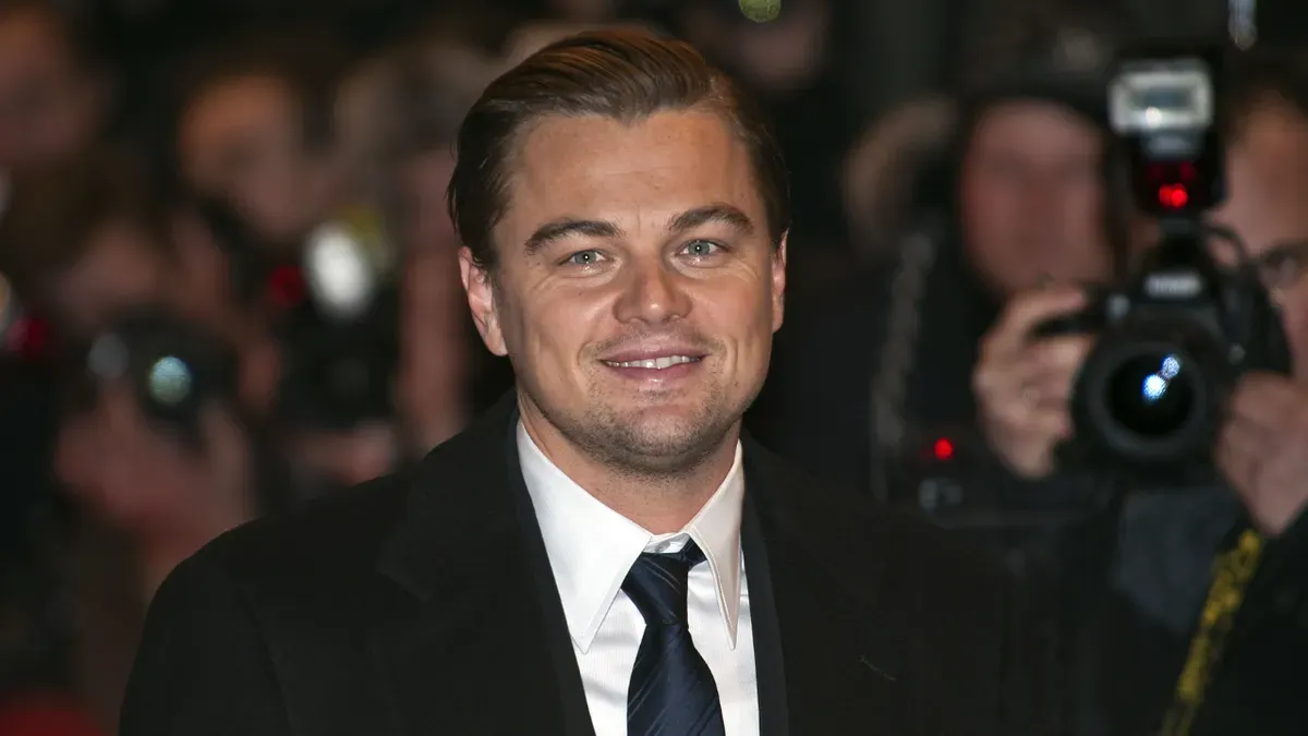 Leonardo DiCaprio buka suara terkait kebakaran hutan di Indonesia sekaligus mengajak masyarakat dunia untuk berdonasi. (Sumber: Dok. Wikimedia Commons/Siebbi)