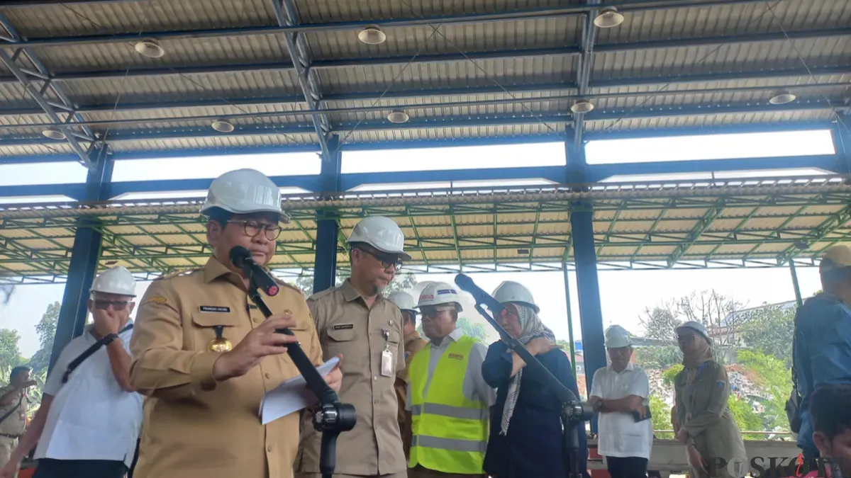 Potret Gubernur DKI Jakarta, Pramono Anung. (Sumber: Poskota/ Syifa)