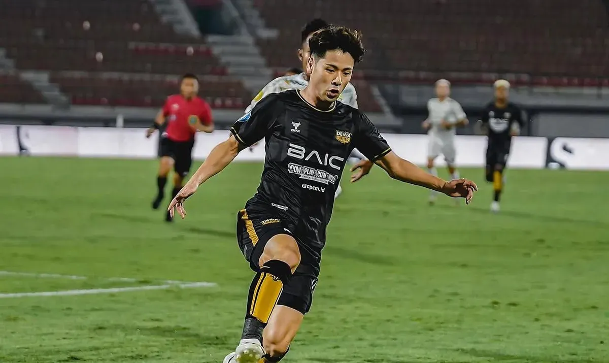 Taisei Marukawa, pemain asal Jepang yang tengah menjalani proses naturalisasi untuk menjadi WNI. (Sumber: Instagram/@taiseimarukawa)