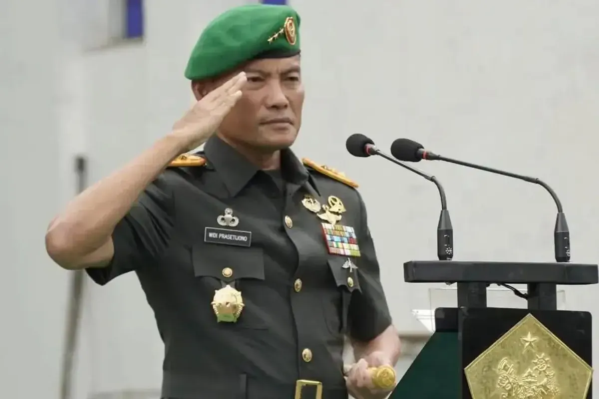 Profil Widi Prasetijono menjadi sorotan setelah dirinya menjalani persidangan kasus dugaan korupsi pengadaan lahan BUMD Cilacap. (Sumber: Instagram/@kodiklat_angkatan_darat)