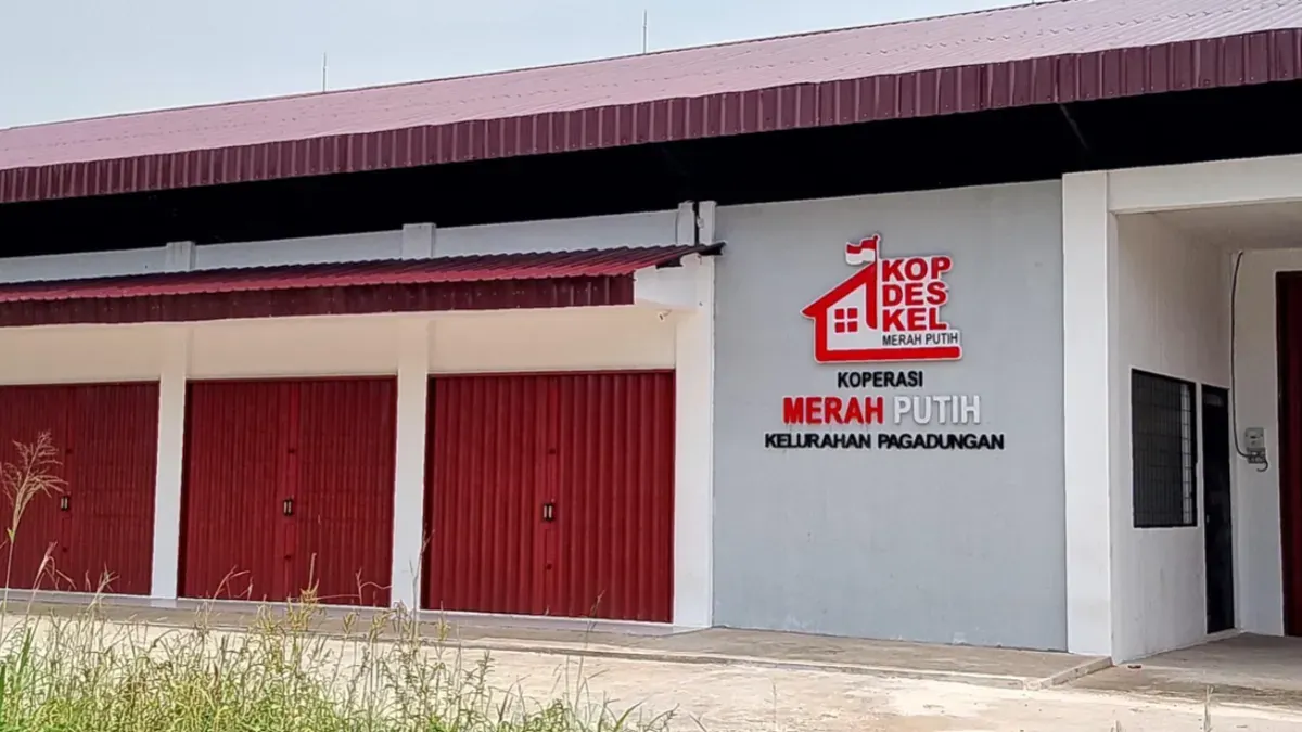 Salah satu gedung KDKMP yang telah selesai dibangun di Pandeglang. (Sumber: Istimewa)