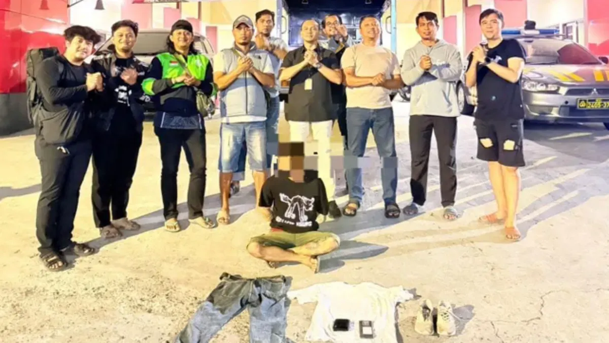 Polisi meringkus pelaku pencurian minimarket di Pancoran Mas, Depok dan menyita barang bukti hasil kejahatannya. (Sumber: Polres Metro Depok)