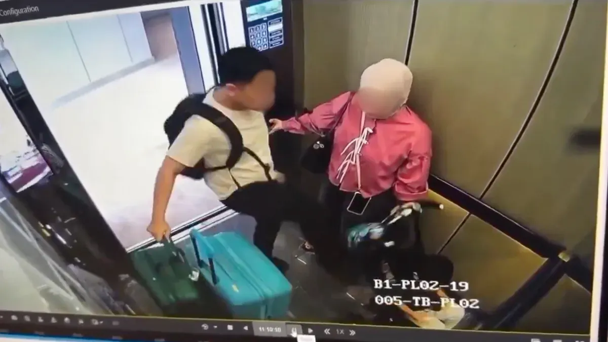 Seorang anak menjadi korban tindak kekerasan oleh kedua orang tuanya di dalam lift. (Sumber: Dok. X/@saftials)