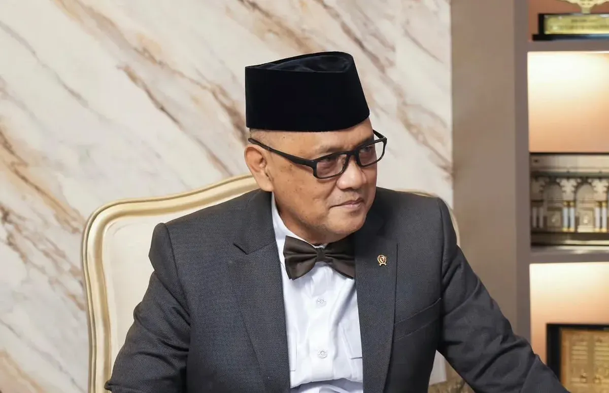 Dua anak Menteri Haji Mochamad Irfan Yusuf, Barbarossa dan Gibran, tercatat sebagai tenaga ahli kementerian. (Sumber: Instagram/@gus.irfanyusuf)