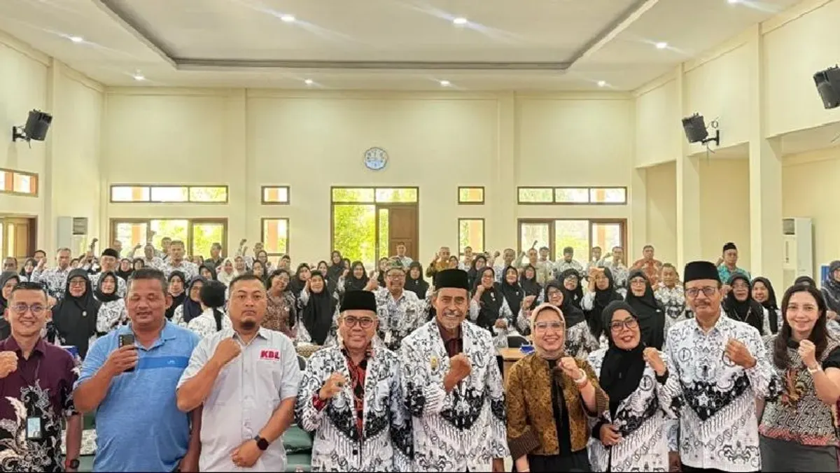 bank bjb menggelar Workshop Kewirausahaan melalui program bjb Pra-Purnapreneurship bagi ASN anggota PGRI Kabupaten Sidoarjo, Kamis, 15 Oktober 2026. (Sumber: Dok. bank bjb)