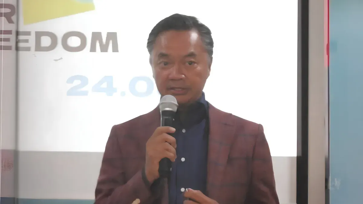 Dino Patti Djalal buka suara soal isu liar mengenai kunjungan ke kediaman Dubes Singapura untuk Indonesia pada Minggu, 18 Oktober 2026. (Sumber: Dok. Threads/@dinopattidjalal)