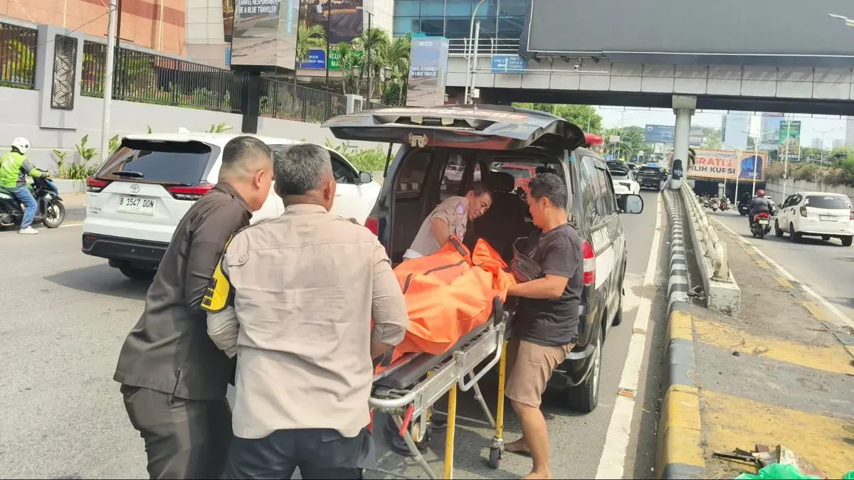 Kecelakaan tunggal sepeda motor Honda Beat menewaskan pemuda di Jalan Metro Pondok Indah, depan PIM 2, Kebayoran Lama, Jakarta Selatan, Senin, 26 Oktober 2026, pag WIB. (Sumber: Dok. Istimewa)