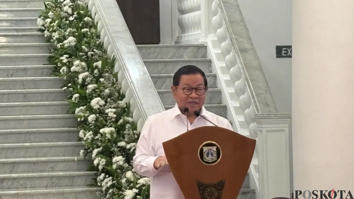 Potret Gubernur DKI Jakarta, Pramono Anung di Balai Kota DKI. (Sumber: Poskota/Syifa)