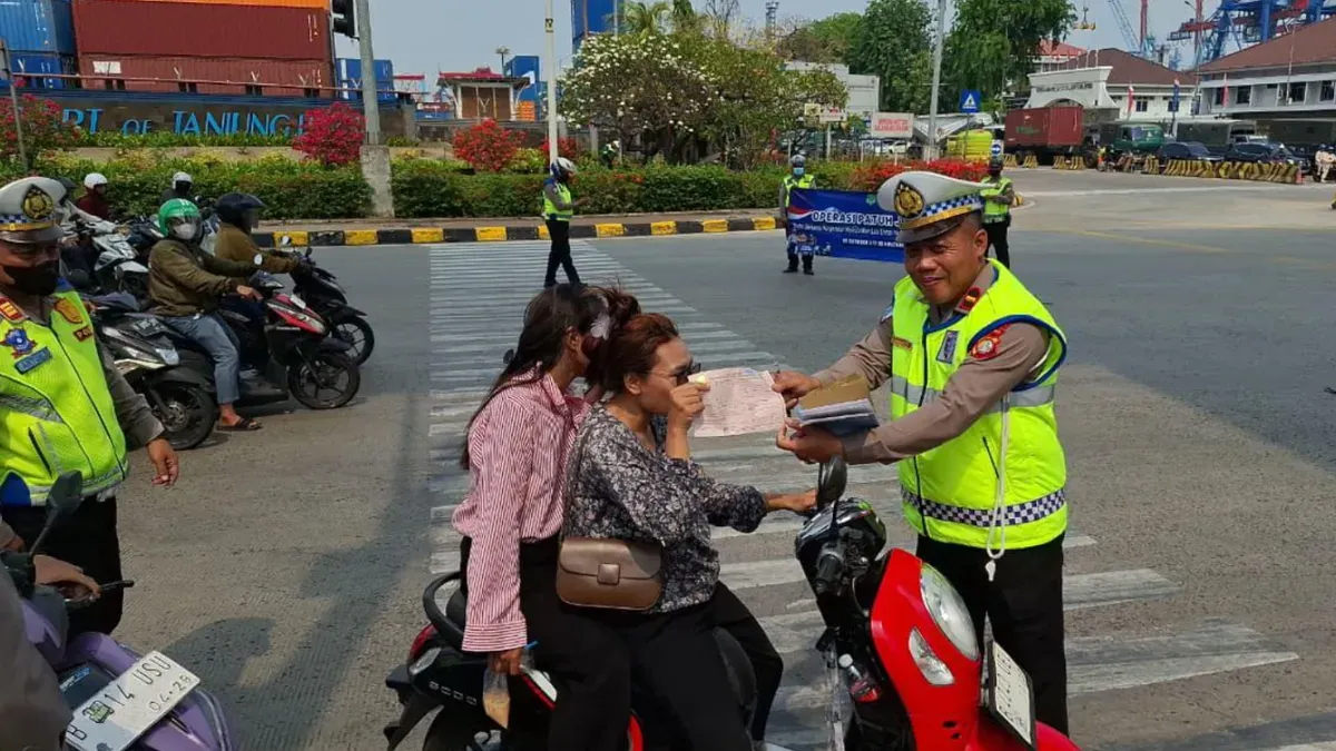 Ditlantas Polda Metro Jaya menggelar Operasi Patuh Jaya 2026 yang berlangsung mulai 26 Oktober sampai dengan 8 November 2026. (Sumber: Mabes Polri)