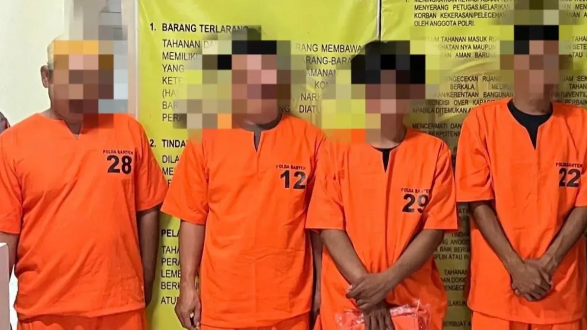 Empat komplotan spesialis bobol warung kelontongan ditahan di rutan Polda Banten. (Sumber: Polda Banten)