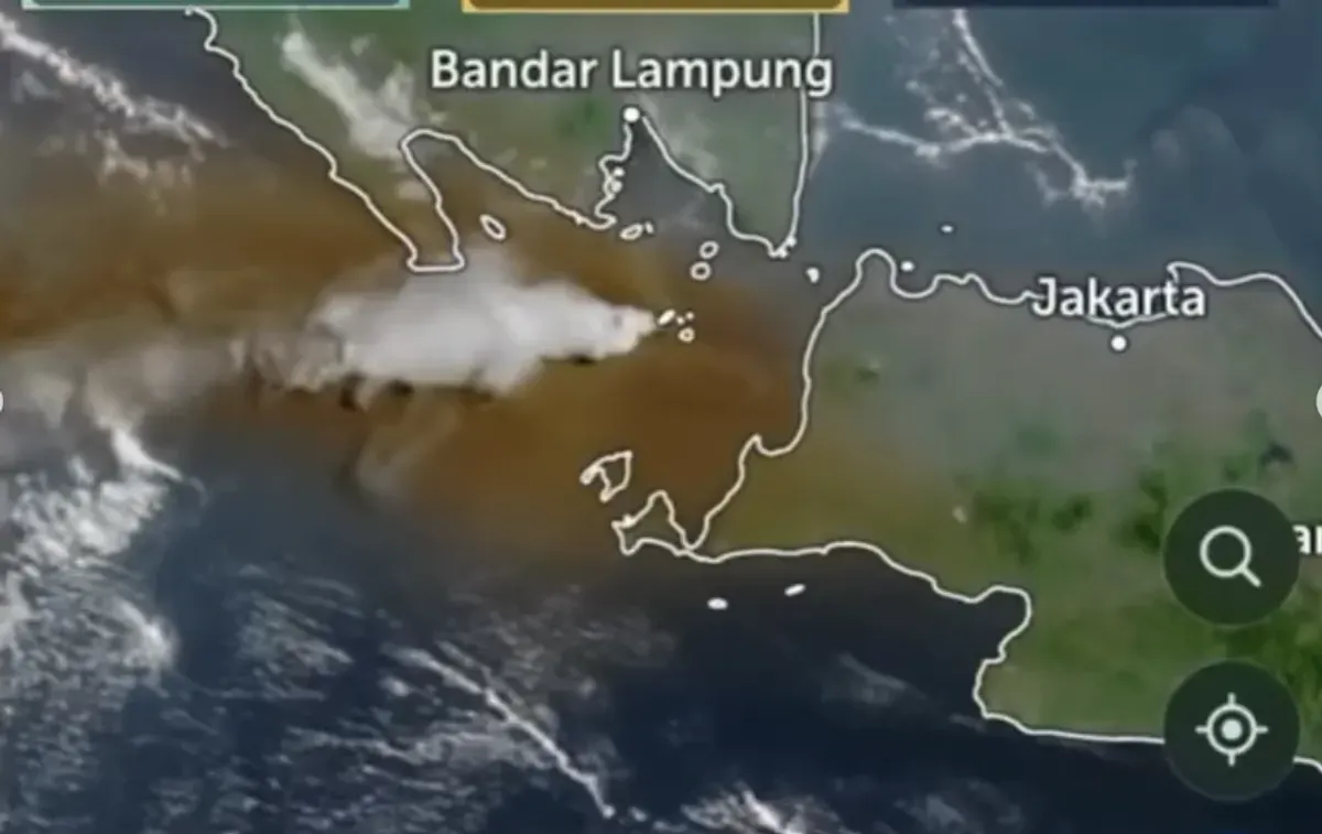 Sebaran abu vulkanik Gunung Anak Krakatau terpantau bergerak ke arah berbeda pada lapisan atmosfer tinggi dan rendah. (Sumber: PVMBG)