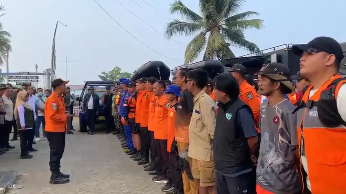 Tim SAR Gabungan memperluas area pencarian delapan orang yang masih hilang setelah speed boat yang mereka tumpangi dilaporkan hilang kontak di Perairan Selat Sunda, Kabupaten Pandeglang, Banten. (Sumber: Dok. Istimewa)