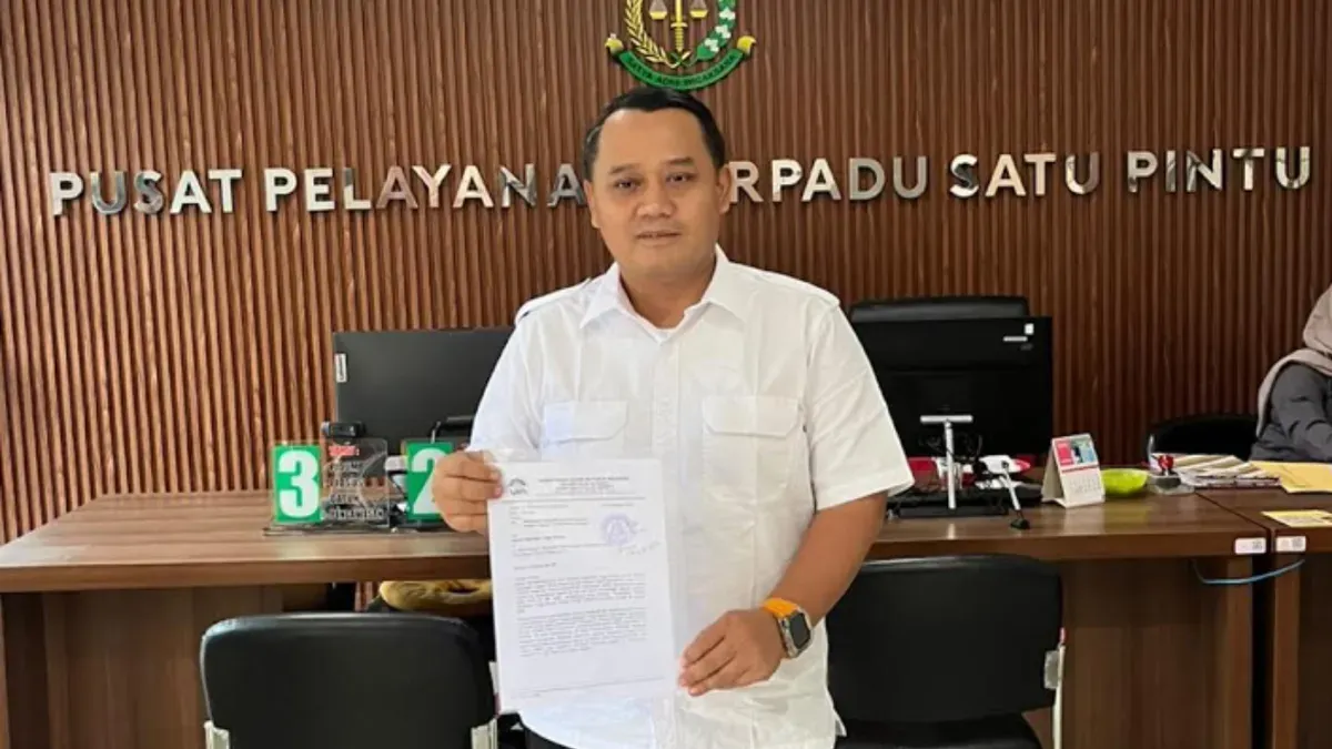 Tim Kuasa Hukum UIN Jakarta, Alwanih mendatangi Kejati Banten. (Sumber: UIN Syarif Hidayatullah Jakarta)