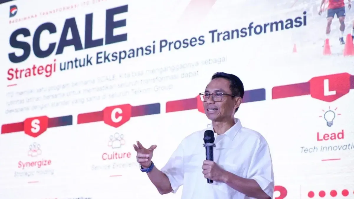Direktur IT Digital Telkom Faizal Rochmad Djoemadi memaparkan kerangka kerja SCALE di Jakarta, Kamis, 17 September 2026. (Sumber: Telkom)