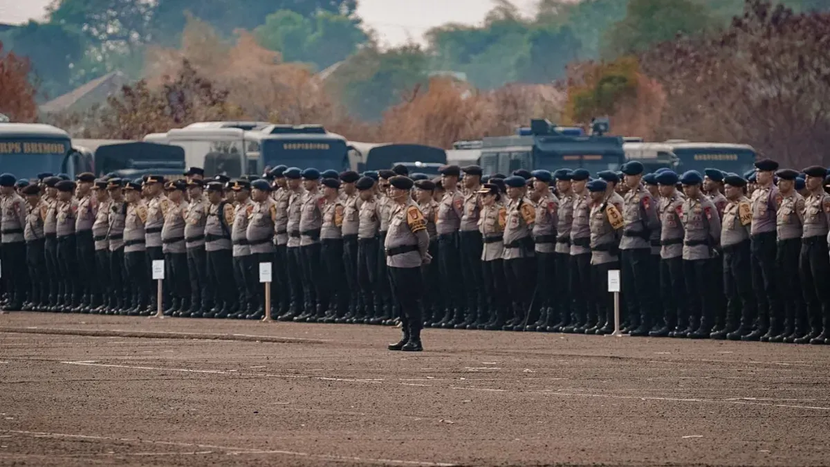 Polda Metro Jaya bersama Polres Metro Bekasi dan TNI menggelar pergeseran pasukan Wibawa Mukti Jaya 2026 di Central Park Meikarta, Cikarang Selatan, Sabtu, 19 September 2026. (Sumber: Polda Metro Jaya)