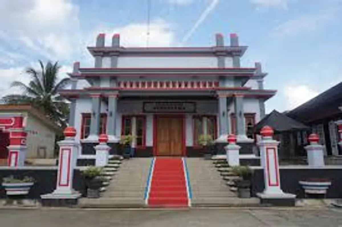 Ilustrasi kantor desa (Sumber: Wikemedia Commons)