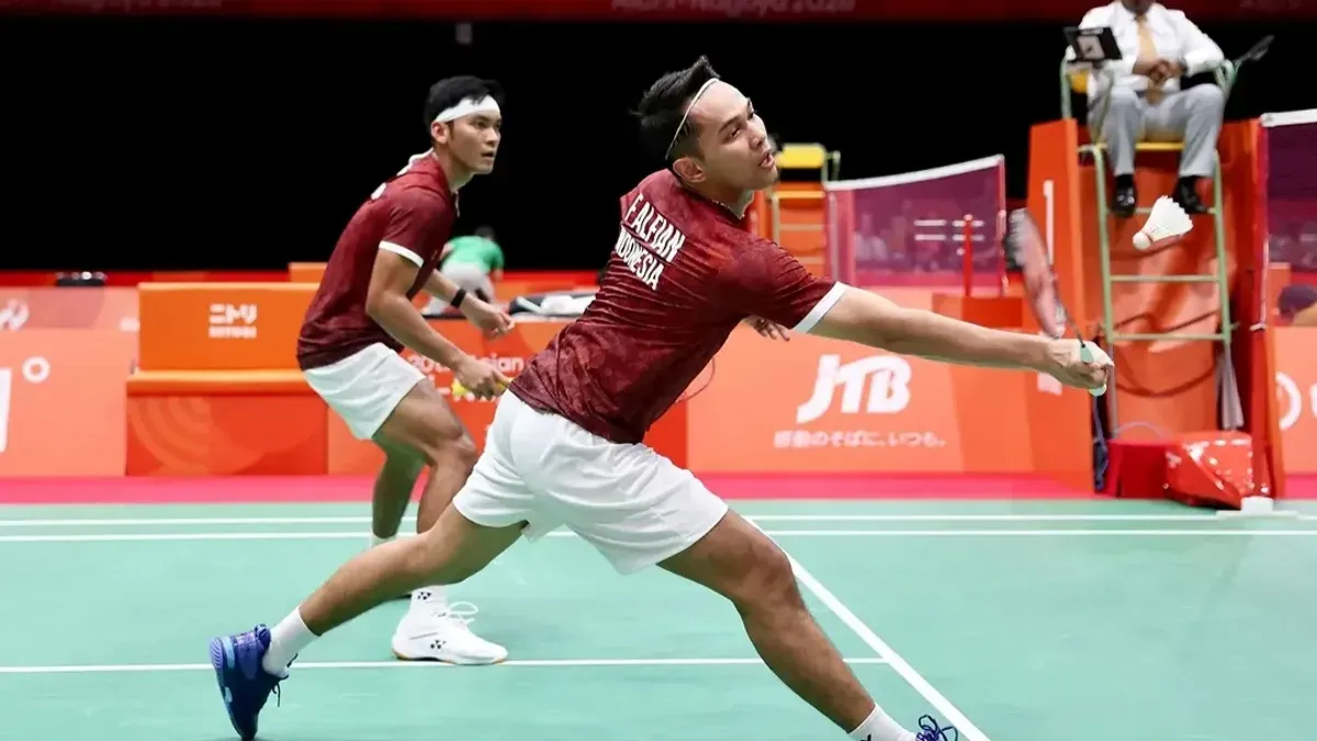 Fajar Alfian/Muhammad Shohibul Fikri memenangkan laga melawan tim Malaysia pada babak perempat final Asian Games 2026. (Sumber: Instagram/@badminton.ina)