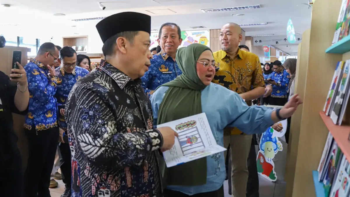 Wakil Ketua DPRD DKI Jakarta Rany Mauliani saat meninjau kawasan Taman Ismail Marzuki (TIM), Jakarta Pusat, Senin, 21 September 2026. (Sumber: Istimewa)