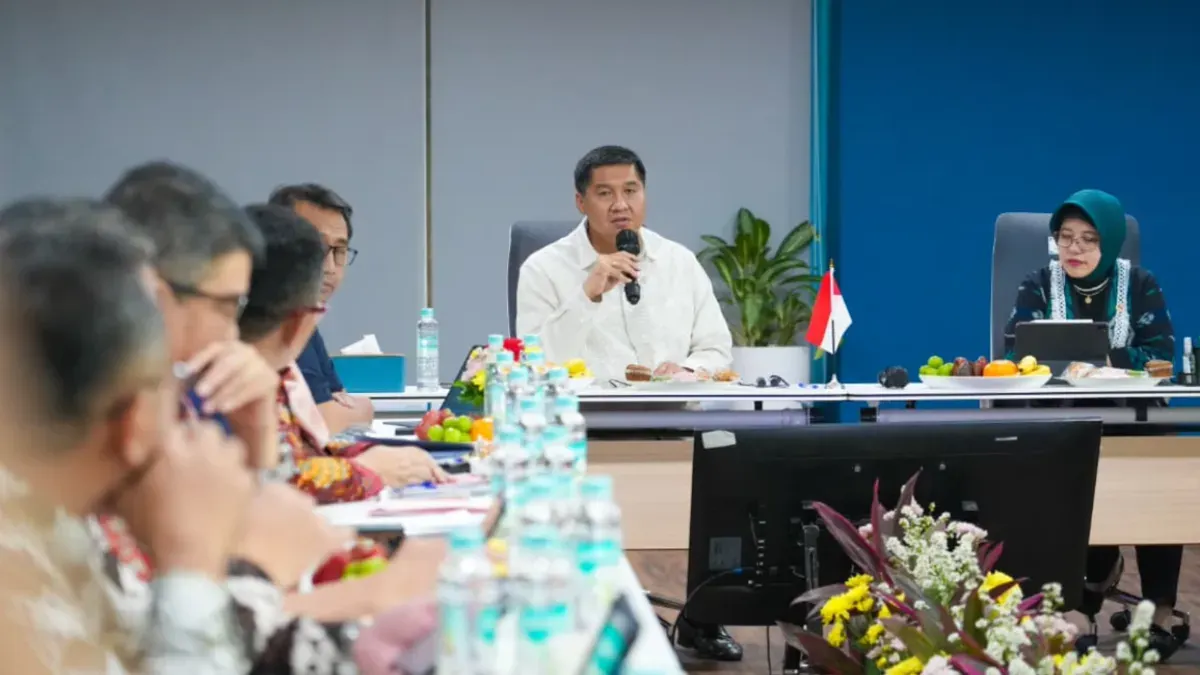 Potret Menteri PKP Maruarar Sirait dalam pemaparan kajian buku Industri Properti untuk Indonesia 8 persen di Kantor Kementerian PKP, Jakarta, Jumat, 25 September 2026. (Sumber: Istimewa)