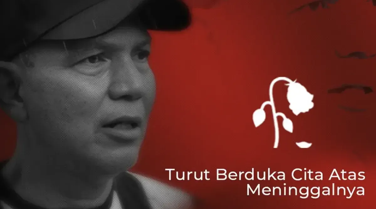 Mantan asisten pelatih Persija Jakarta, Isman Jasulmei, meninggal dunia. Ia dikenang sebagai bagian dari tim Macan Kemayoran saat meraih gelar Liga Indonesia 2001. (Sumber: Persija)